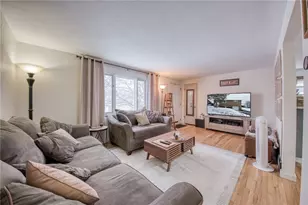 2204 Lynnbrook Ave, Pittsburgh, PA 15226 - Photo 8