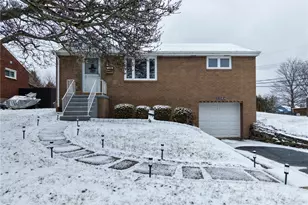 2204 Lynnbrook Ave, Pittsburgh, PA 15226 - Photo 2