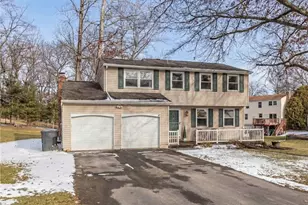 802 Timberwood Dr, Cranberry Township, PA 16066 - Photo 4