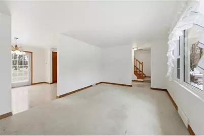 411 Kerry Dr, Butler, PA 16001 - Photo 8