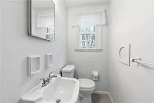 411 Kerry Dr, Butler, PA 16001 - Photo 16