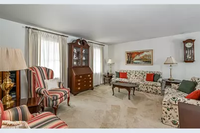 251 Shagbark Dr, Cheswick, PA 15024 - Photo 4