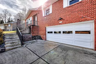 14114 Valley View Dr, White Oak, PA 15131 - Photo 38