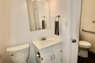 1010 Margarite Dr, Scott Township, PA 15216 - Photo 14