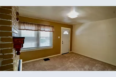 1644 Ordinance Ave, Pittsburgh, PA 15216 - Photo 10