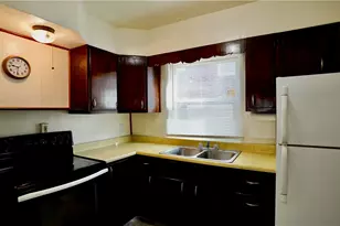 1644 Ordinance Ave, Pittsburgh, PA 15216 - Photo 16