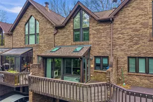 10098 Mansion Dr, Pittsburgh, PA 15044 - Photo 28