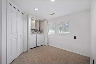 10098 Mansion Dr, Pittsburgh, PA 15044 - Photo 22