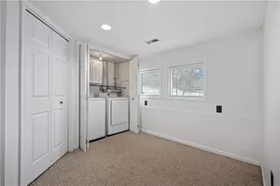 10098 Mansion Dr, Pittsburgh, PA 15044 - Photo 22