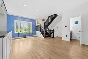 10098 Mansion Dr, Pittsburgh, PA 15044 - Photo 4