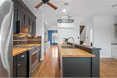 10098 Mansion Dr, Pittsburgh, PA 15044 - Photo 14