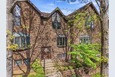 10098 Mansion Dr, Pittsburgh, PA 15044 - Photo 1