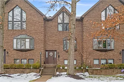 10098 Mansion Dr, Pittsburgh, PA 15044 - Photo 2