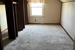 503 E Hazelcroft Ave, New Castle, PA 16105 - Photo 22