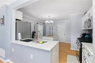 1465 Yorktown Dr, Cecil, PA 15055 - Photo 12