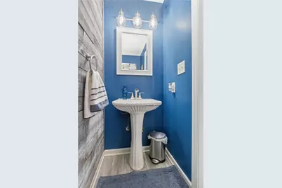 1465 Yorktown Dr, Cecil, PA 15055 - Photo 6