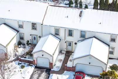 1465 Yorktown Dr, Cecil, PA 15055 - Photo 32