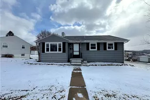 75 N Westmoreland Ave, Hempfield Township, PA 15601 - Photo 1