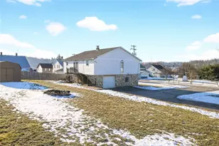 122 Sonnie Dr, Salem Township, PA 15624 - Photo 44