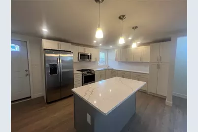 566 Merchant St, Ambridge, PA 15003 - Photo 12