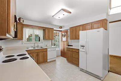 5613 Aiken Rd, Robinson Twp, PA 15136 - Photo 10