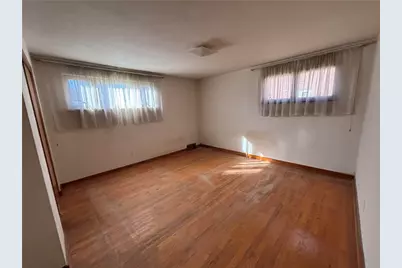 169 Cherrydell Dr, Scott Township, PA 15220 - Photo 6