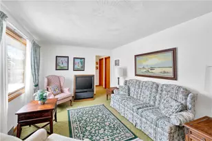 35 Kedron St, Wheatland, PA 16161 - Photo 12