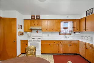 35 Kedron St, Wheatland, PA 16161 - Photo 14