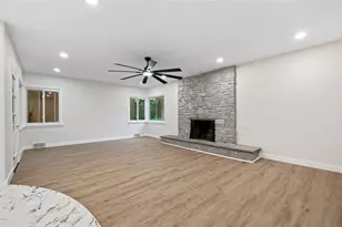 1648 Jamestown, Blackridge, PA 15235 - Photo 6