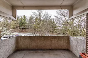 2401 Charlemagne Cir, Pittsburgh, PA 15237 - Photo 10