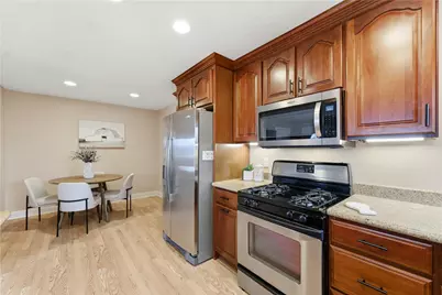 130 Eisner Ave, Bridgeville, PA 15017 - Photo 10