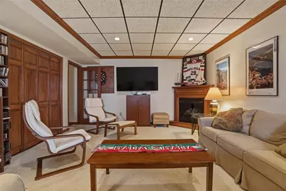 1000 Fawn Valley Dr, Cecil, PA 15317 - Photo 38