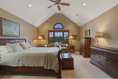 1000 Fawn Valley Dr, Cecil, PA 15317 - Photo 24