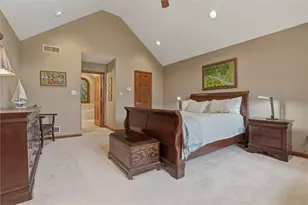 1000 Fawn Valley Dr, Cecil, PA 15317 - Photo 20