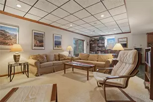 1000 Fawn Valley Dr, Cecil, PA 15317 - Photo 40