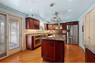 1238 Regency Dr, Pittsburgh, PA 15237 - Photo 6