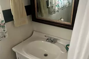 408 E Garfield Ave, New Castle, PA 16105 - Photo 26