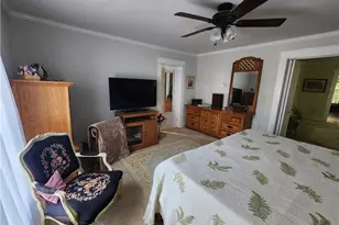 408 E Garfield Ave, New Castle, PA 16105 - Photo 16