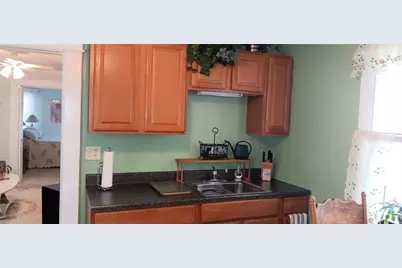 408 E Garfield Ave, New Castle, PA 16105 - Photo 16