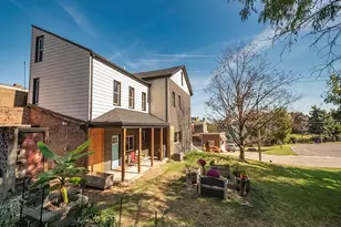 2120 Lowrie St, Pittsburgh, PA 15212 - Photo 12