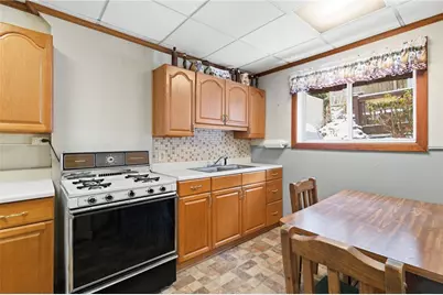 212 Marland St, Pittsburgh, PA 15210 - Photo 10