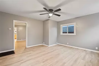 801 Spear Street, California, PA 15419 - Photo 4