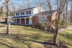 5130 Redwood Dr, White Township, PA 15701 - Photo 2