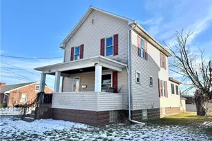 127 Hazel Ave, Ellwood City, PA 16117 - Photo 2