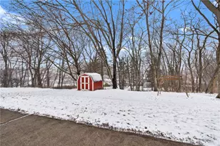 115 Lakeview Dr, Robinson Twp, PA 15136 - Photo 28