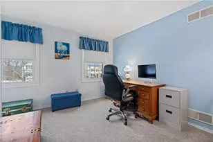 115 Lakeview Dr, Robinson Twp, PA 15136 - Photo 20