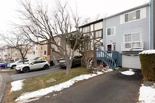 3195 Camberly Dr, Hampton, PA 15044 - Photo 2