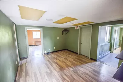 10320 2nd Floor Perry Hwy, Pittsburgh, PA 15090 - Photo 6