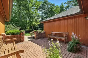 139 Indianola Rd, Indiana Township, PA 15238 - Photo 4