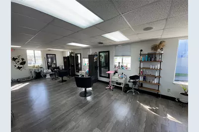 10320 Main Floor Perry Hwy, Pittsburgh, PA 15090 - Photo 12